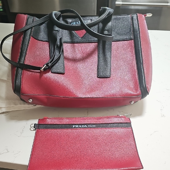 Prada Red and Black Tote Bag Set - Picture 1 of 8